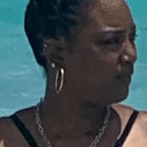 Meet your Posher, Fatima